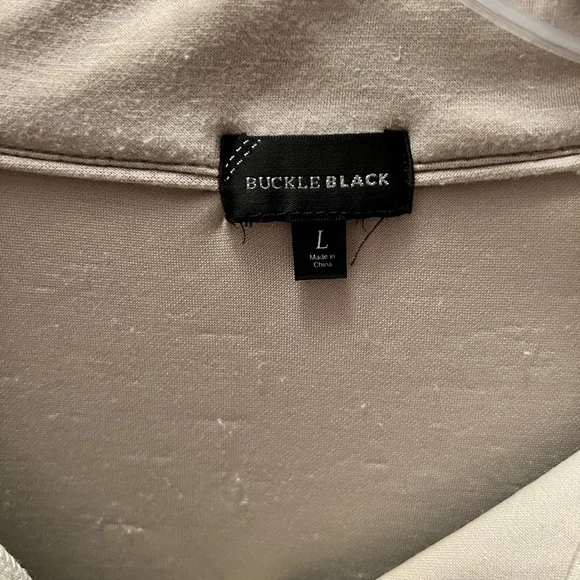 Women’s Buckle Black Half-Zip Hoodie in Stone Taupe - Picture 2 of 3